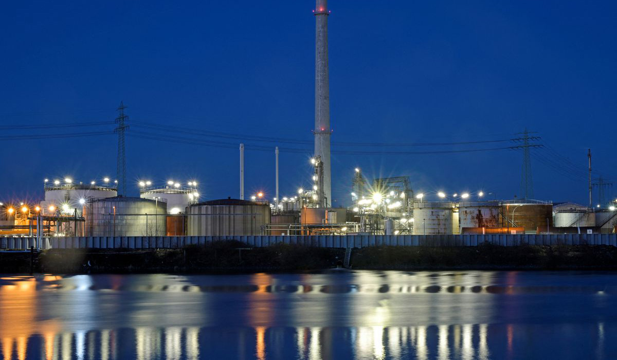 Oil depots